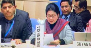Indonesia-Sukses-Usulkan-Resolusi-WHO-Pentingnya-Penanganan-Kesehatan-Mata-Global_Nila Moeloek