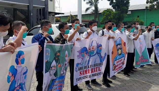 demo-nakes-di-brebes_169
