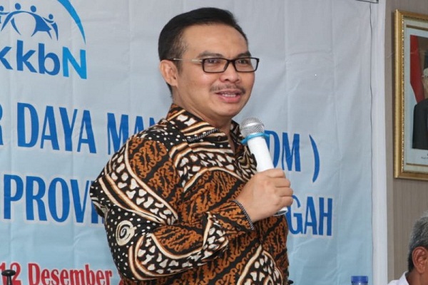 Kepala-BKKBN-kukuhkan-perkadis-KB