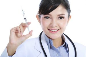kenali-risiko-dibalik-suntik-vitamin-c-mega-dosis
