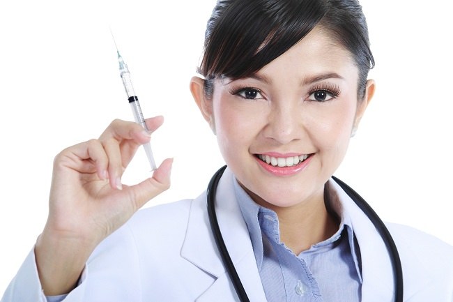 kenali-risiko-dibalik-suntik-vitamin-c-mega-dosis