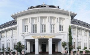 mau-kuliah-di-fakultas-kedokteran-ui-peluang-diterima-hanya-3-saja-0v4A5052EQ