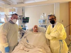 70453-david-bennett-sr-setelah-transplantasi-jantungnya-pusat-medis-universitas-maryland