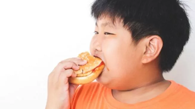 59582-ilustrasi-anak-obesitas-freepikcommaophotostocker