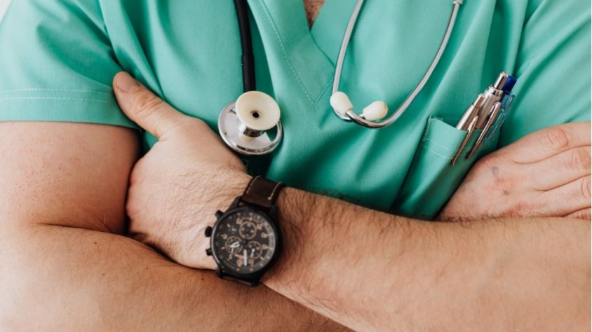 95321-ilustrasi-dokter-pexels