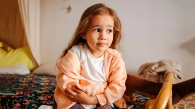 59730-anak-sakit-perut-pexelsozgurcankaya