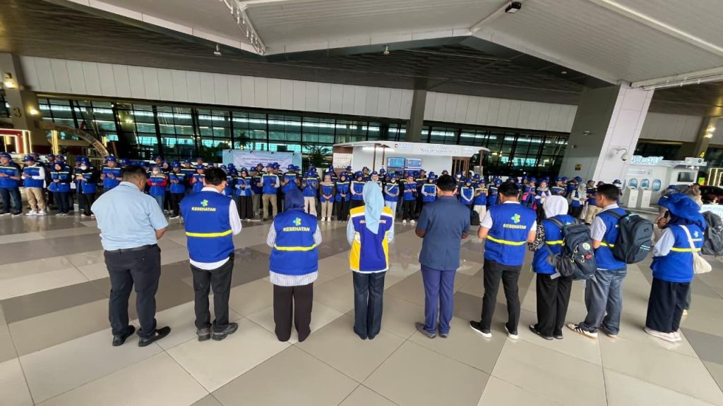 1768879401696ef529680a75.02225991