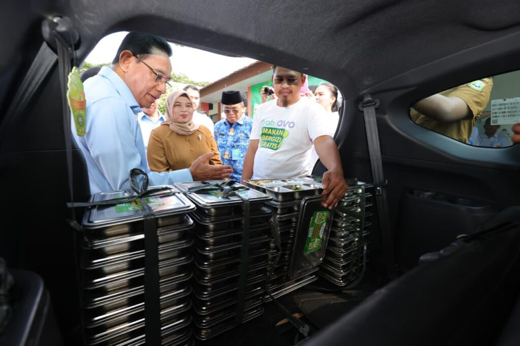 177674493869e6f9ea853ff6.65364816