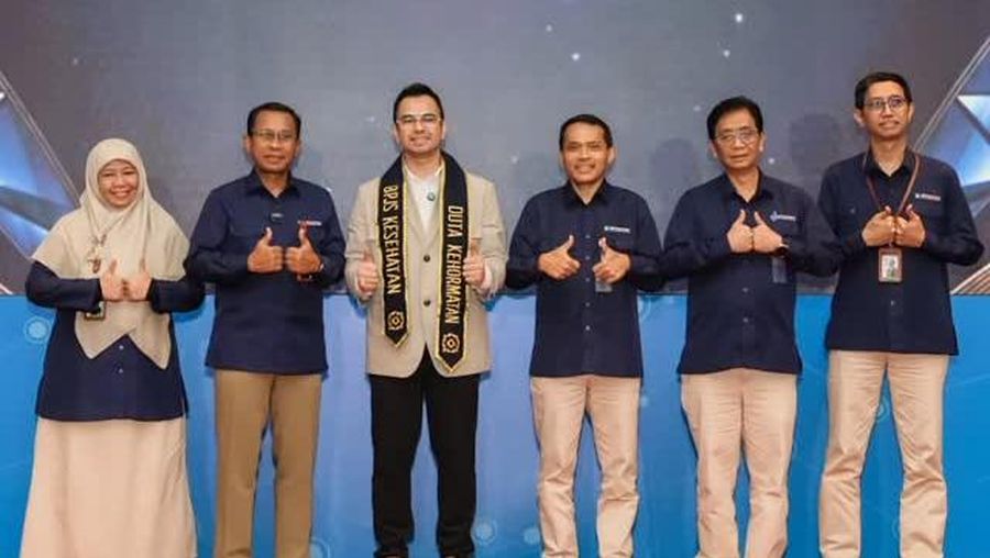 utusan-khusus-presiden-bidang-pembinaan-generasi-muda-dan-pekerja-seni-raffi-ahmad-menerima-gelar-duta-kehormatan-bpjs-kesehat-1776952353777_169